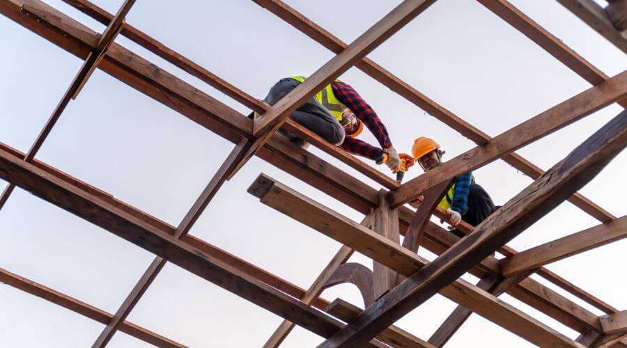 Expert new roof installation services in Mcnary, AZ
